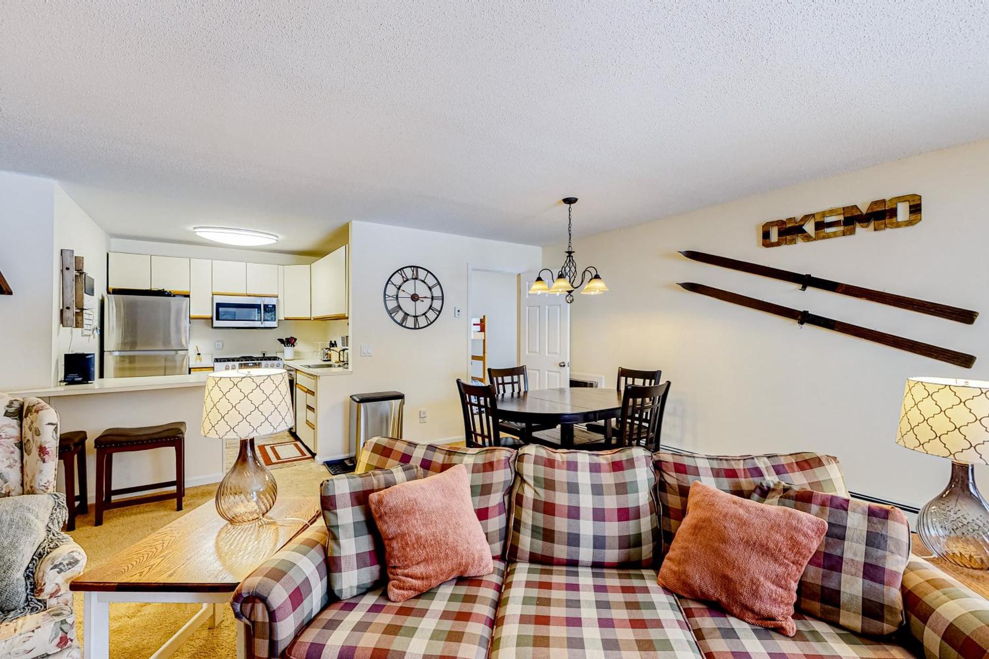 Brookhaven Condos Ludlow Habitación foto